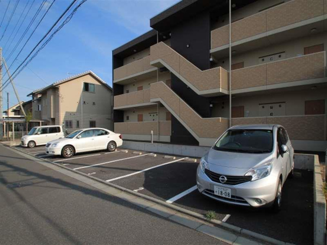 敷地内に駐車場！