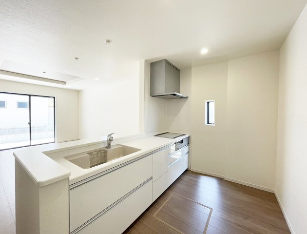 LIVELE GARDENS 遠賀郡岡垣町海老津駅南2丁目【内観：施工例】お料理しやすいキッチンです！※内装写真準備中
