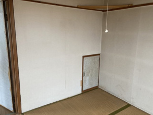 西１６条北２丁目【和室】