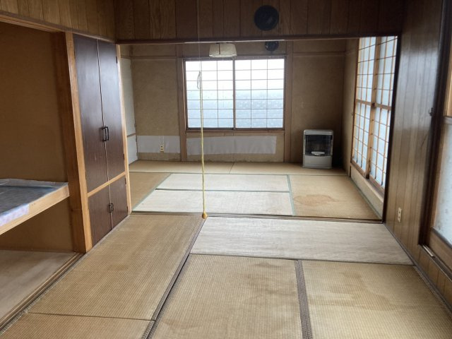 西１６条北２丁目【和室】