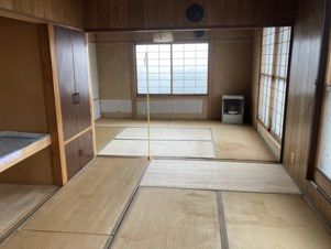 西１６条北２丁目【和室】