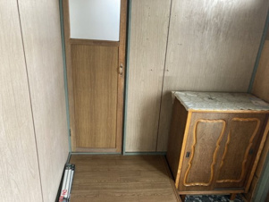 西１６条北２丁目【玄関】
