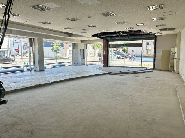名古屋市西区浮野町　店舗【内装】