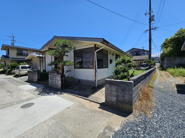 鳥取市浜坂6丁目中古戸建ての画像