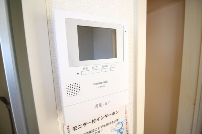安心のＴＶモニターホン設置しました