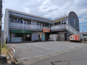 中央市若宮　売ビル【駐車場】