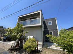 【新居浜市東田】セキスイハイム施工の中古住宅！広々2LDK・オール電化の魅力を徹底解説♪の画像