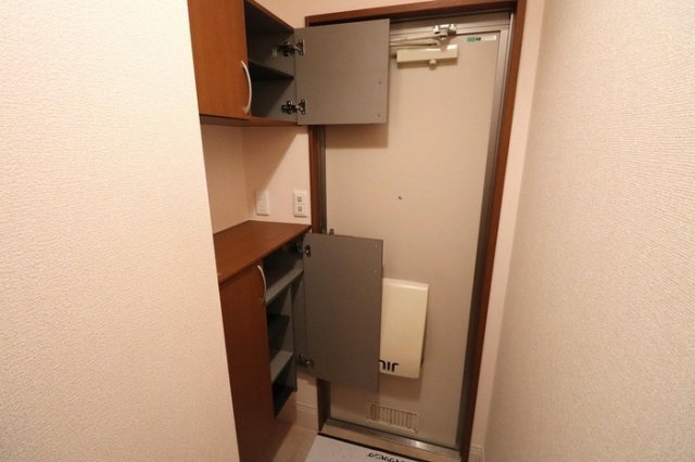 シューズボックス