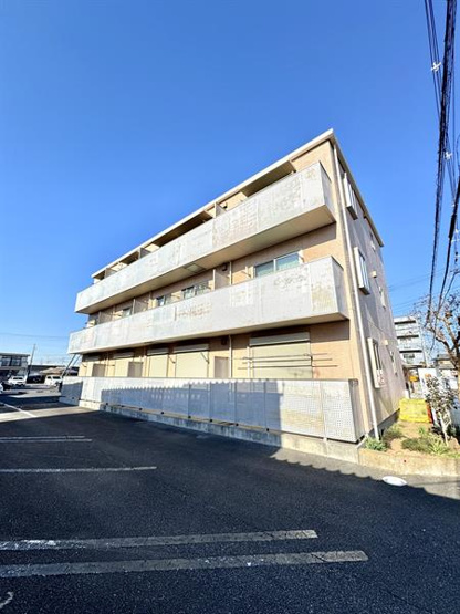 南側にも駐車場あります