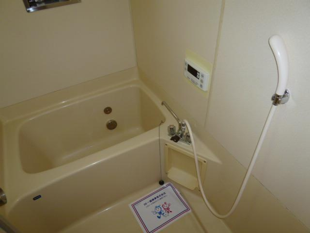 別のお部屋の写真となりますので、現地ご確認ください