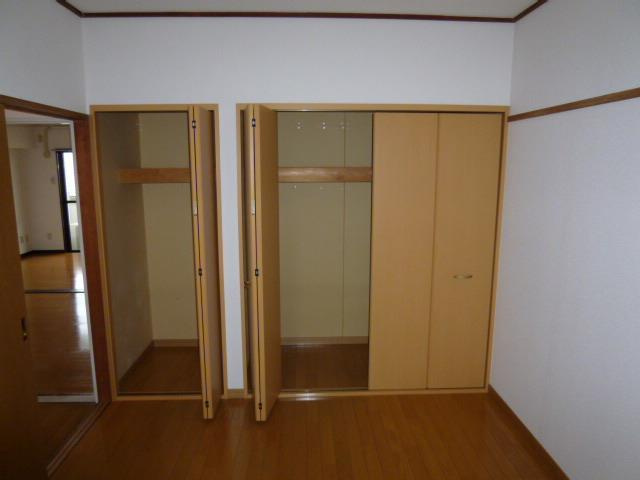 別のお部屋の写真となりますので、現地ご確認ください