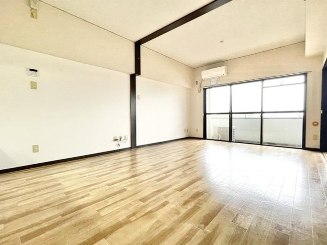 別のお部屋の写真となりますので、現地ご確認ください