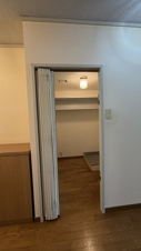 高槻市松が丘１丁目の中古マンション【洗面所】