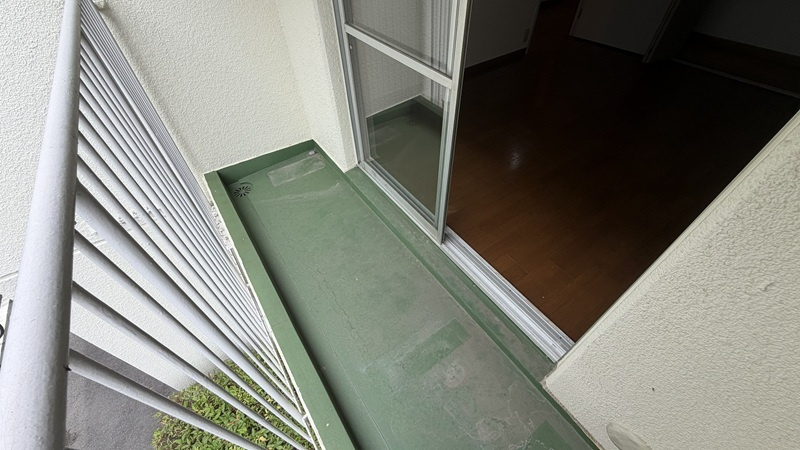 高槻市松が丘１丁目の中古マンション【バルコニー】北側洋室　バルコニー