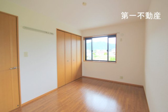 西脇市黒田庄町津万井のアパート【寝室】6.5帖洋室