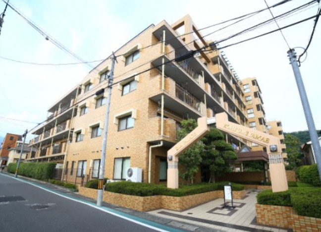 ダイアパレス甲府宮前　中古マンション【外観】