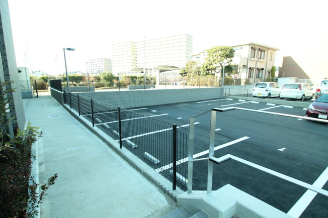 舗装駐車場（要空き確認）