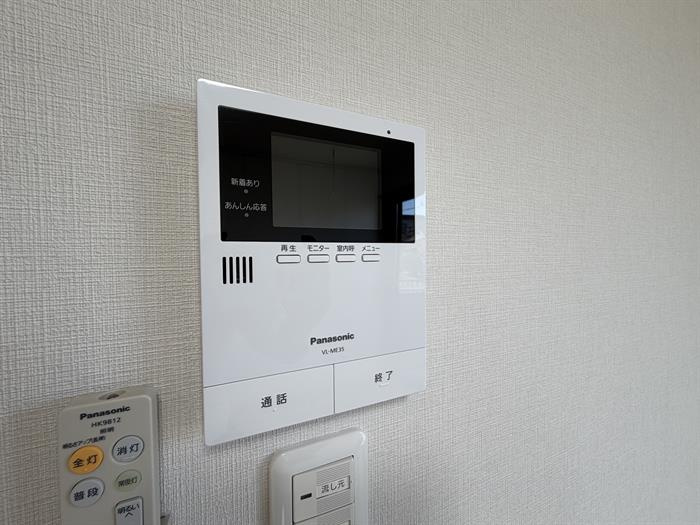 パナソニック製のモニターホン付きです！