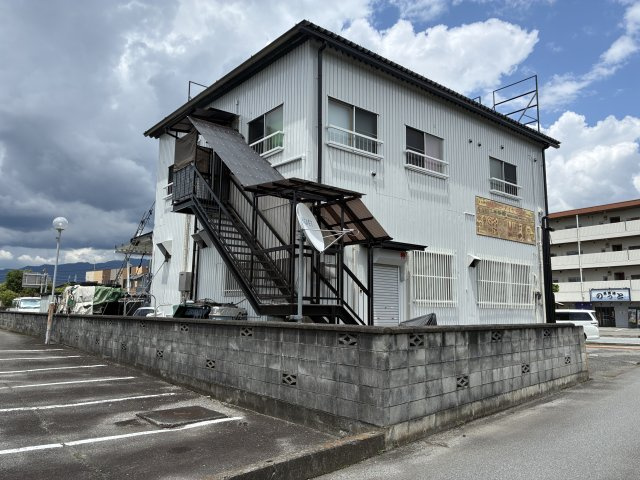 甲府市中小河原町　売店舗【外観】