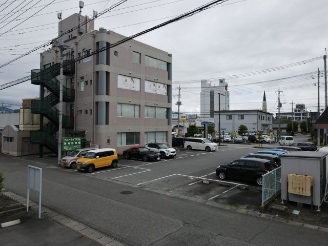 中巨摩郡昭和町清水新居　売ビル【外観】