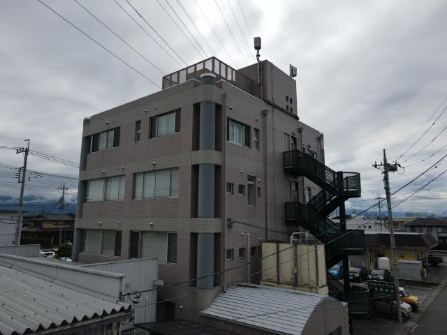 中巨摩郡昭和町清水新居　売ビル【外観】