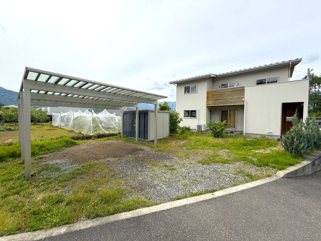 富士河口湖町小立　中古戸建【外観】