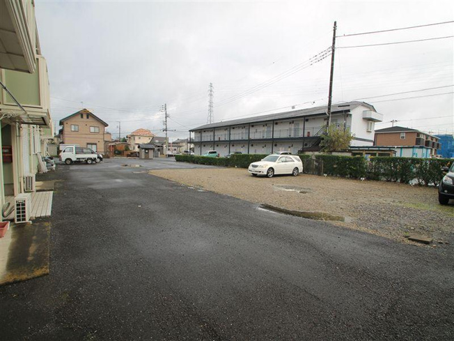 敷地内駐車場とっても広いです！