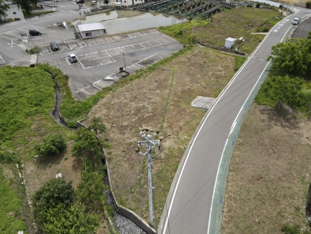 北杜市須玉町藤田　売地【前面道路含む現地写真】
