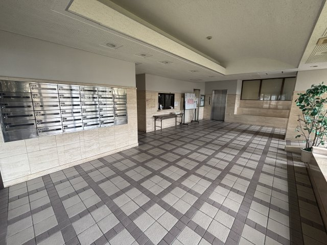 ライオンズマンション志真志・803号室【エントランス】