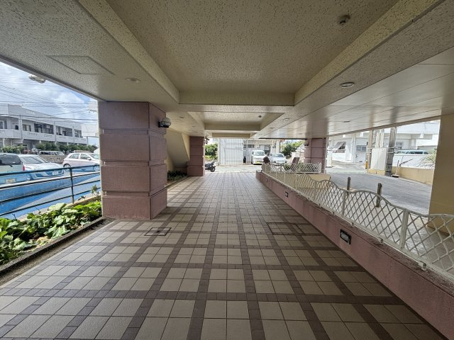 ライオンズマンション志真志・803号室【エントランス】