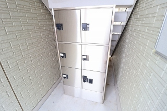 宅配BOX完備