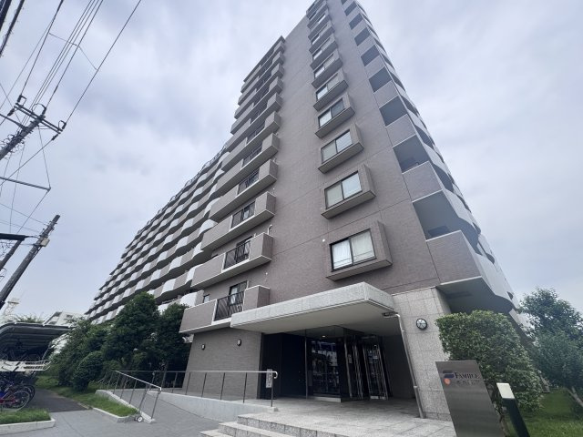 ファミール市川ガーデンプラザウエストの画像