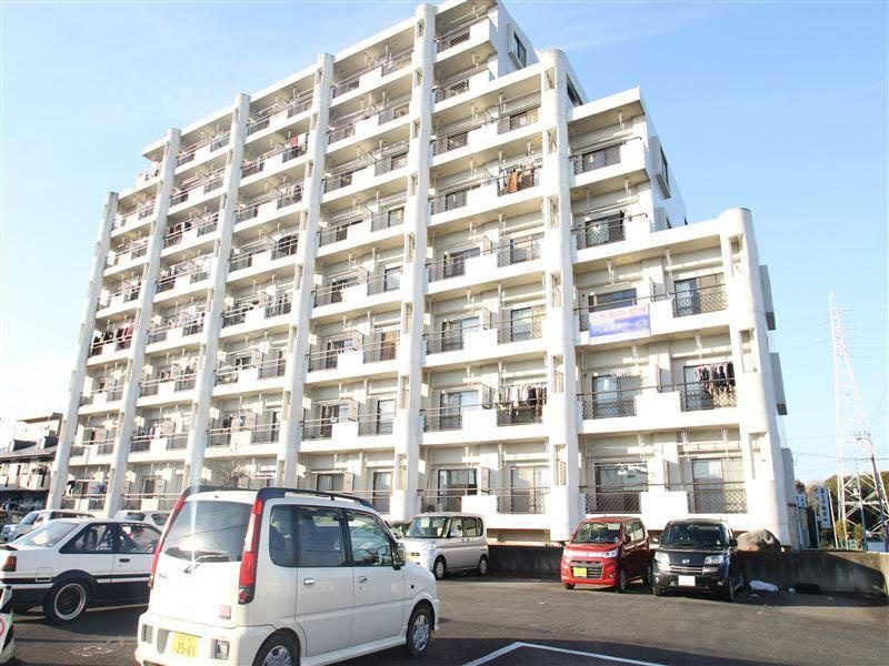 全戸南向きの1Rマンションです。