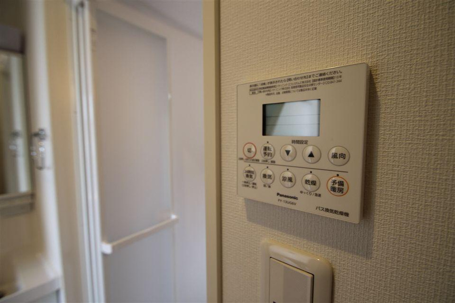 浴室乾燥機付きでいつでも乾きます!!