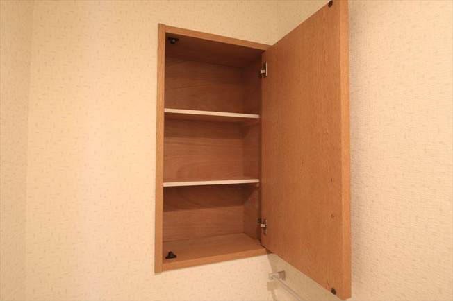 トイレ内収納付き
