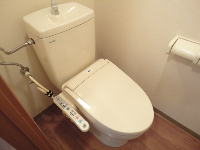 シャワー付トイレ