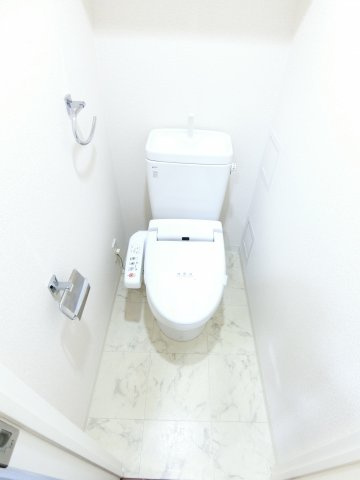 SYNEX HON-KOMAGOME【トイレ】※同タイプ参考写真です（カラータイプが異なる場合がございます）