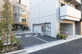 プラウドフラット西日暮里【駐車場】