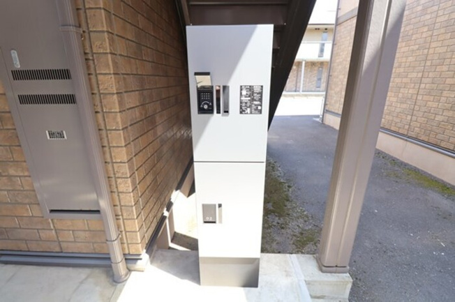 宅配ボックス