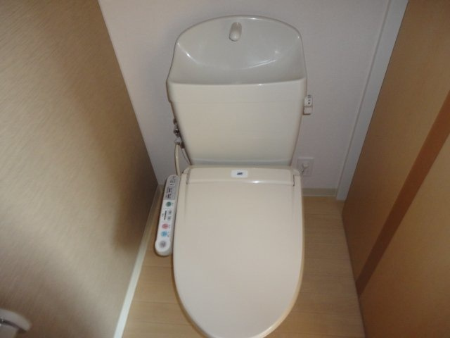 シャワー付トイレ