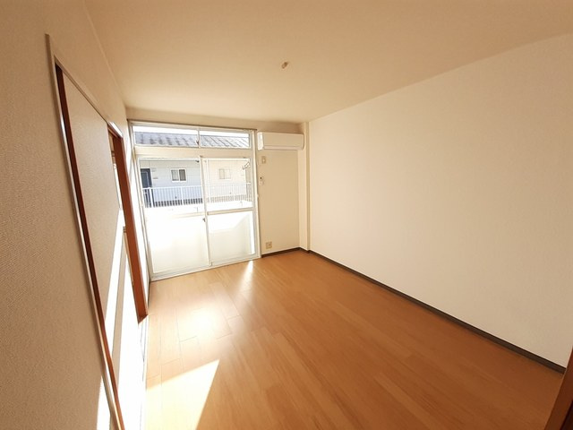 バス