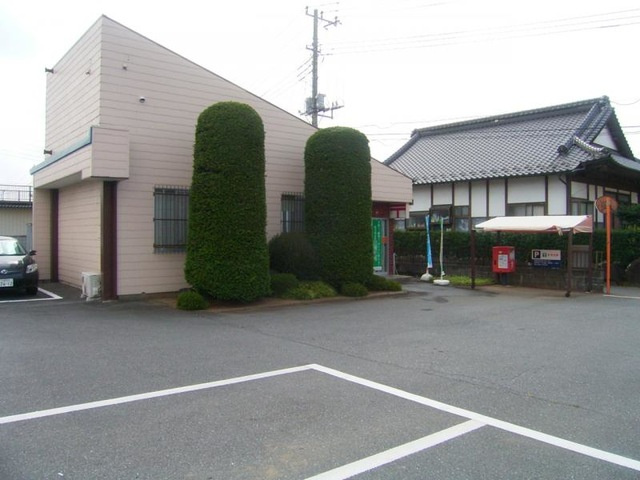 石岡茨城簡易郵便局 2km