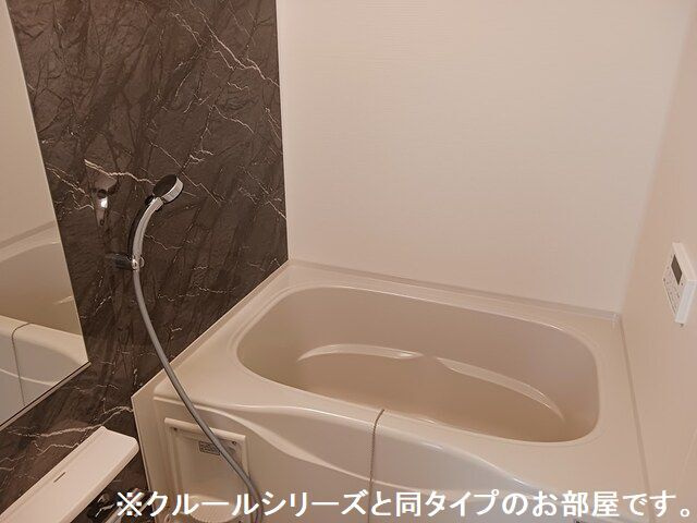 バス