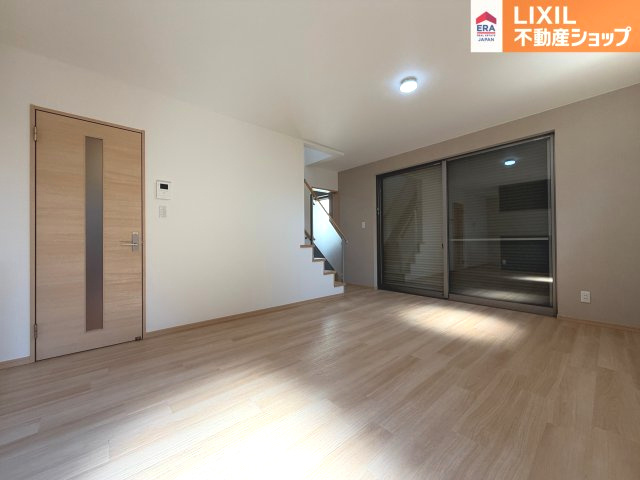 姫路市大津区恵美酒町1丁目【中古戸建】【居間・リビング】