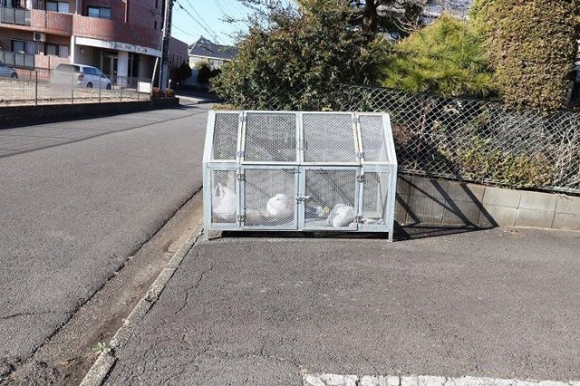 ゴミストッカー