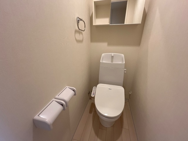 シャワー付トイレ