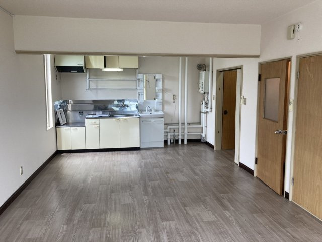 池田町字旭町３丁目【居間・リビング】
