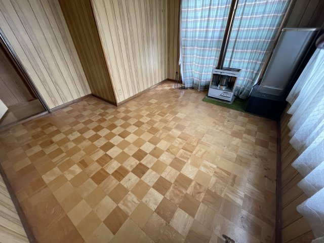 小樽市若竹町の中古一戸建【洋室】2階