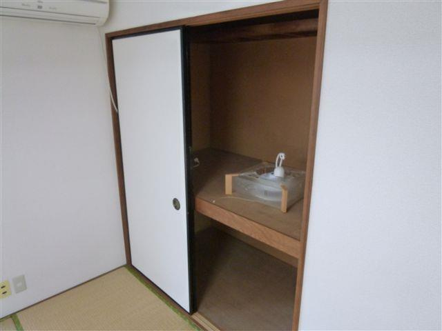 押入れタイプで広々！