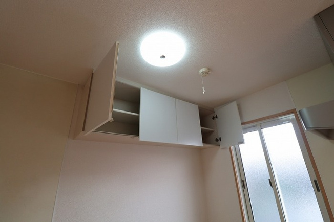 キッチン吊り棚